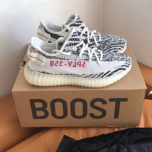 Yeezy Boost 350 V2